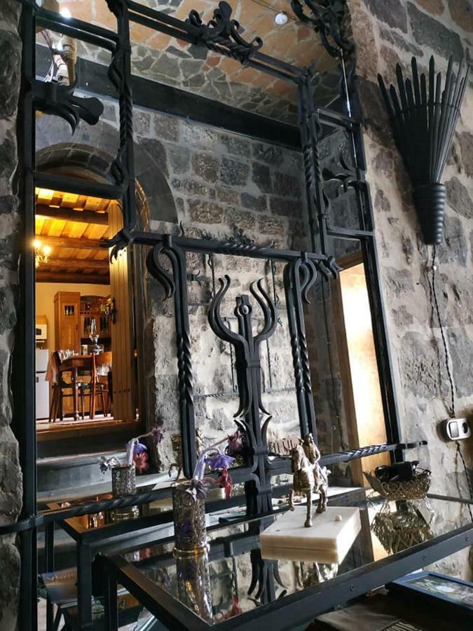 Hye Aspet Հայ Ասպետ Guiumri Exterior foto